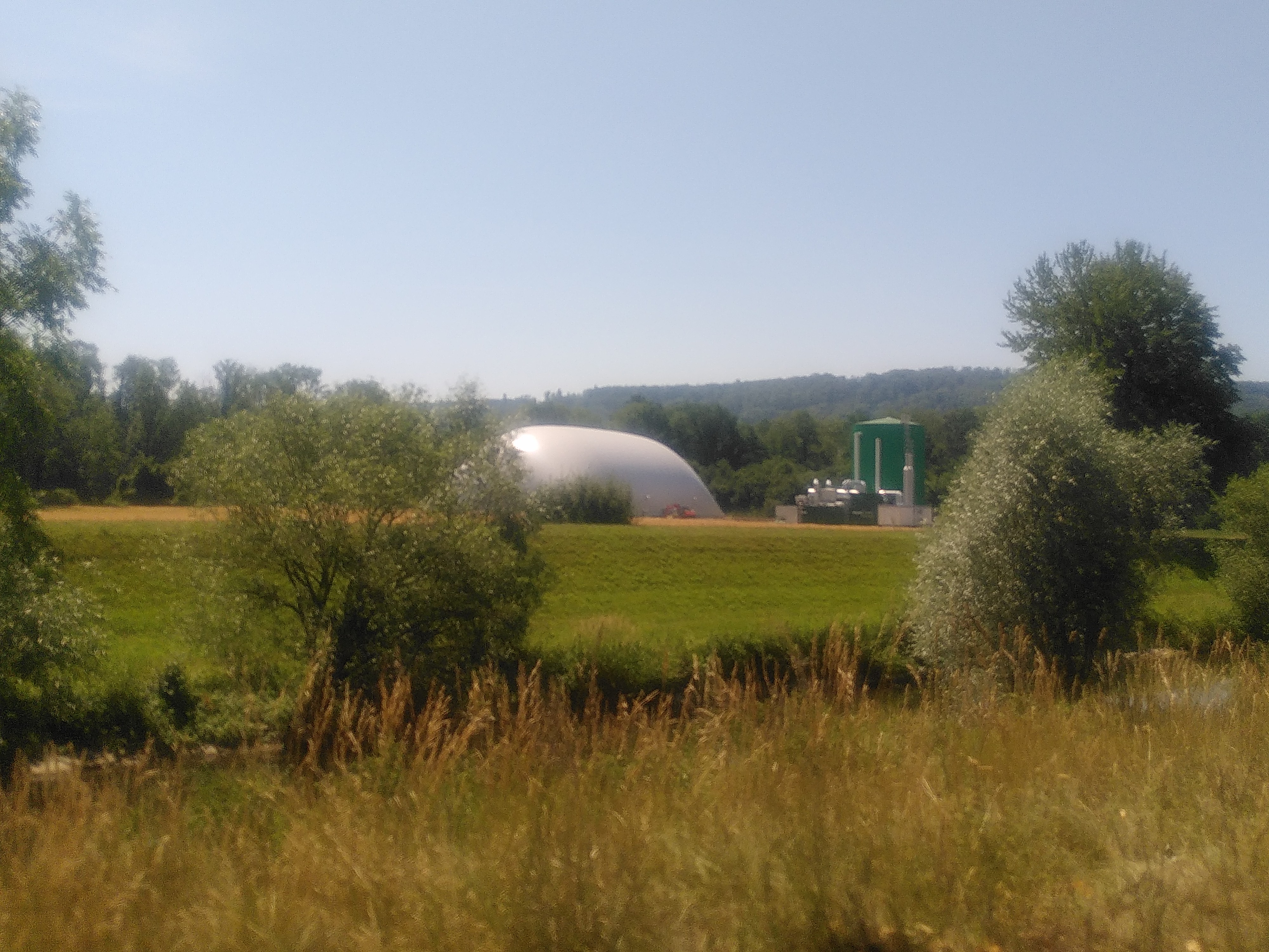 Ballonhalle...